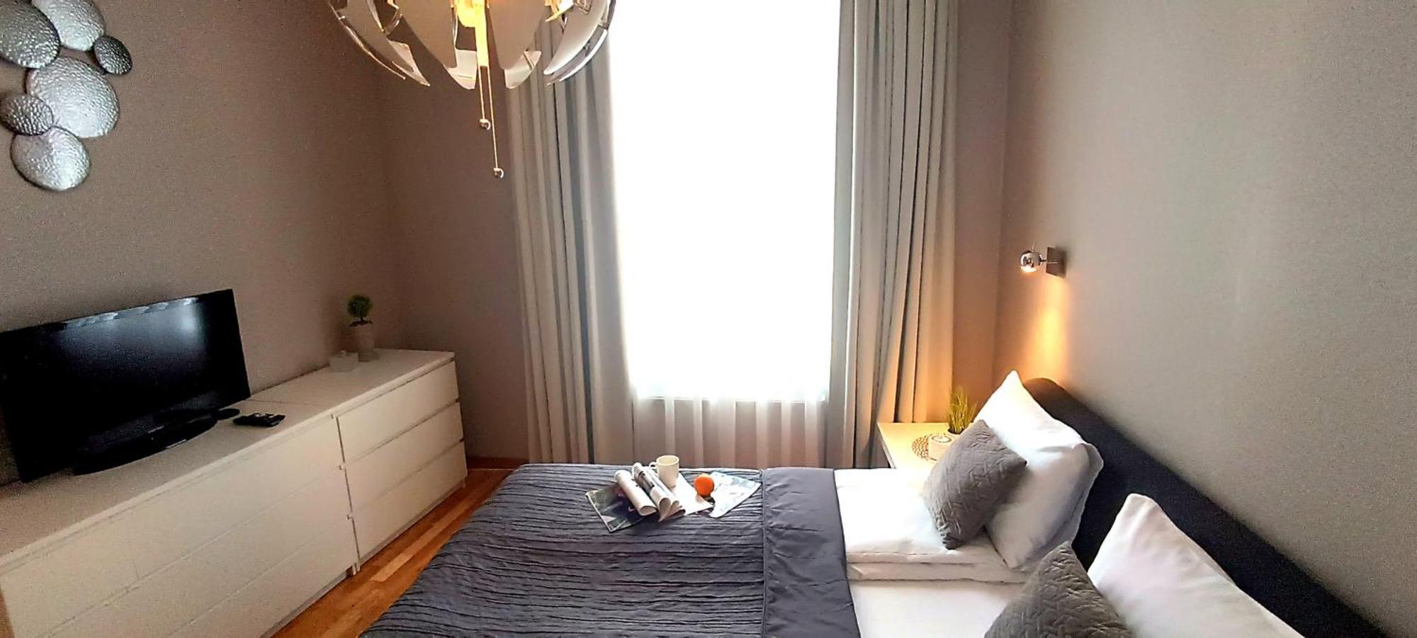Old Town 2 Bedroom Apartment Near Dome Square & Scenic Waterfront Рига Екстер'єр фото